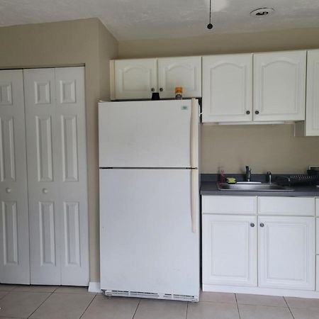 סרסוטה Entire Guesthouse 5 Mins To Siesta Key & Downtown מראה חיצוני תמונה