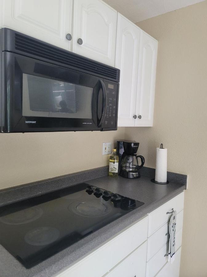סרסוטה Entire Guesthouse 5 Mins To Siesta Key & Downtown מראה חיצוני תמונה