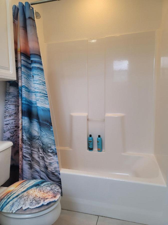 סרסוטה Entire Guesthouse 5 Mins To Siesta Key & Downtown מראה חיצוני תמונה